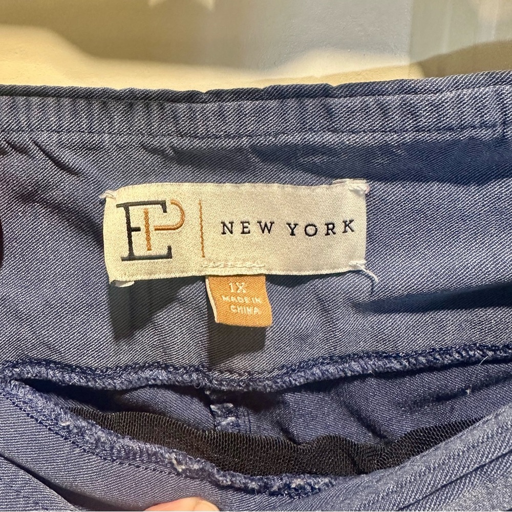EPNY Women’s Blue Golf Shorts Plus Size 1x Blue - Picture 3 of 4